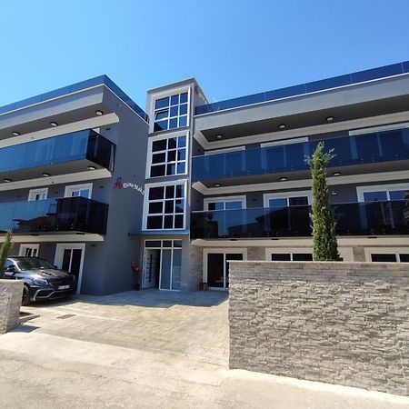 Luxury Apartments-La Dino Maky Vodice Exterior foto
