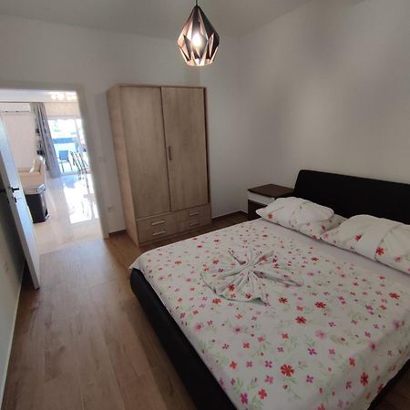 Luxury Apartments-La Dino Maky Vodice Habitación foto