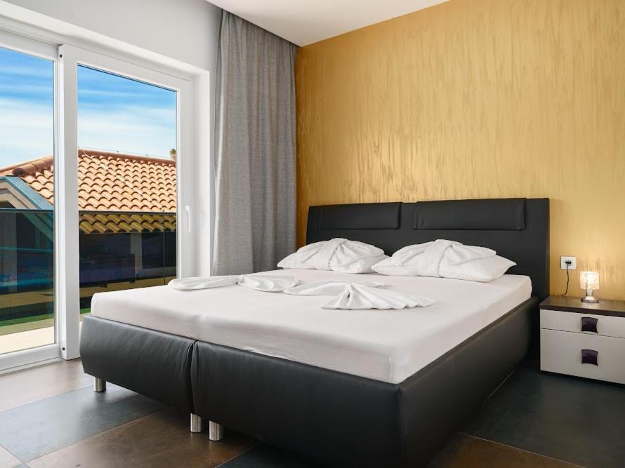 Luxury Apartments-La Dino Maky Vodice Habitación foto