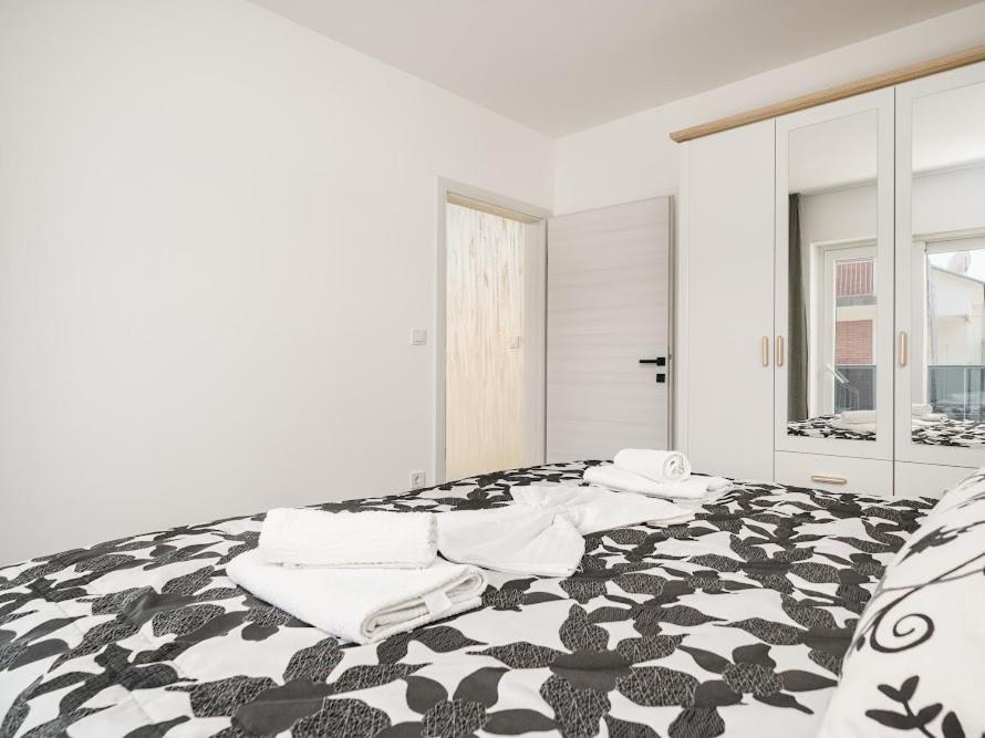 Luxury Apartments-La Dino Maky Vodice Habitación foto