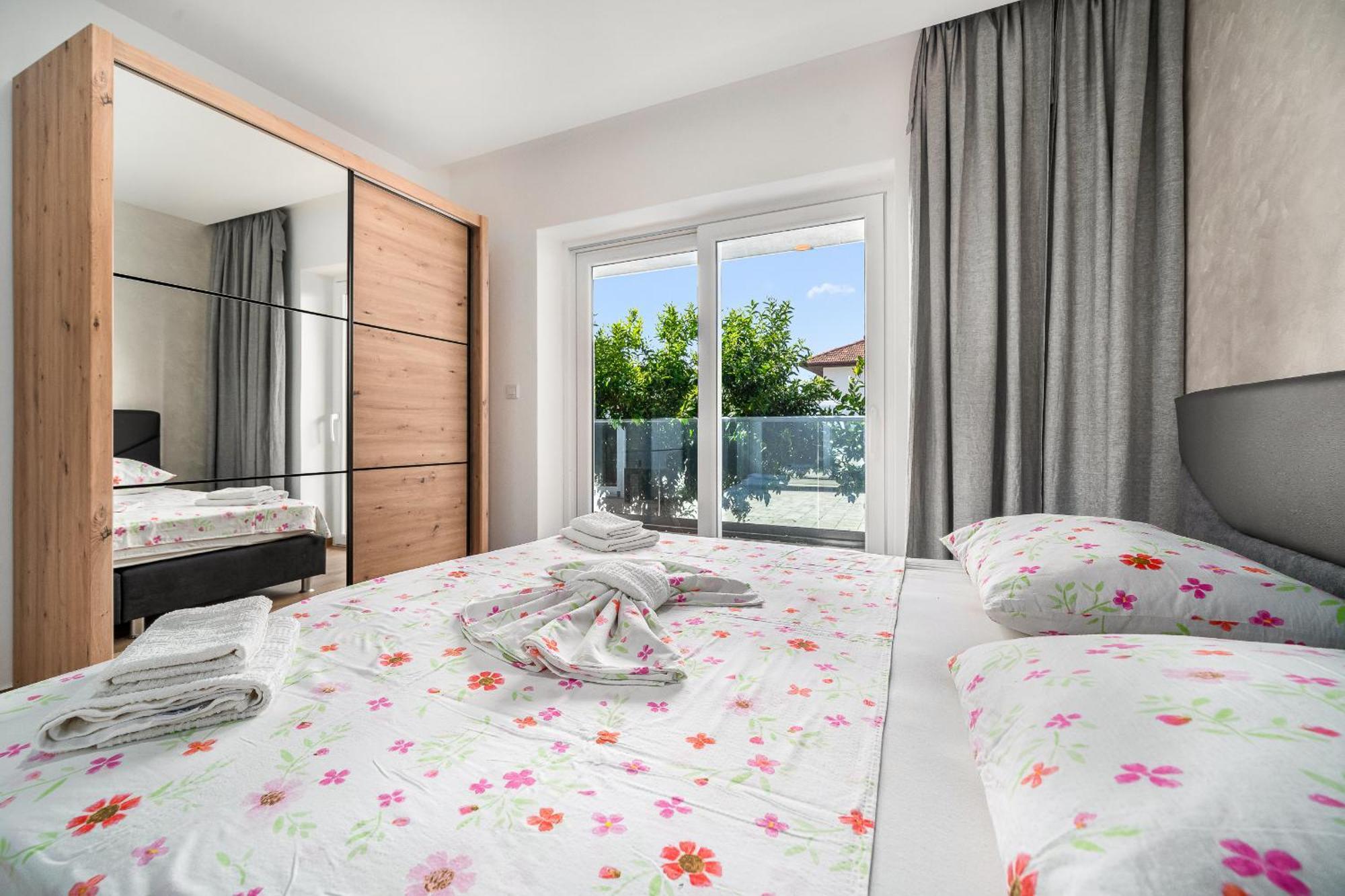 Luxury Apartments-La Dino Maky Vodice Habitación foto